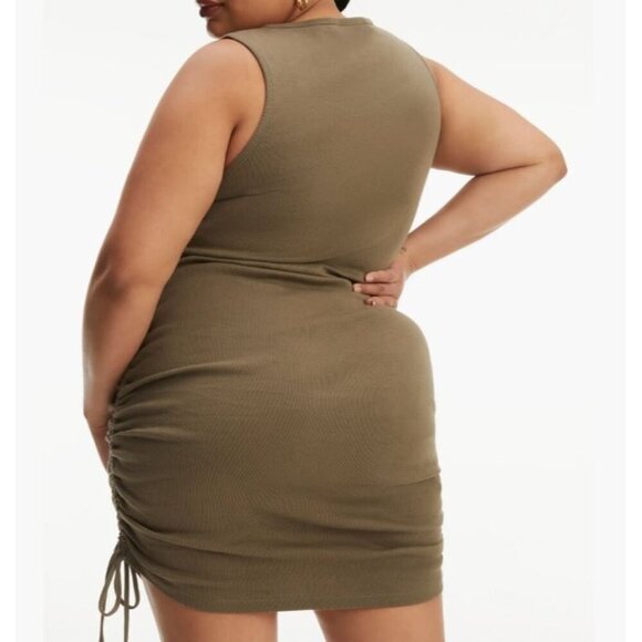 NEW! Good American Side Ruched Dress Sleeveless Sea Turtle Green Plus Size 3X - Picture 2 of 4